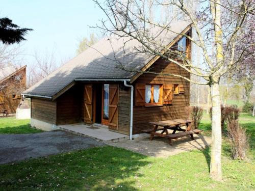 Viplaix Casa | Chalets indépendants avec terrasse, jardin, jeux pour enfants, proche Montluçon - FR-1-489-402