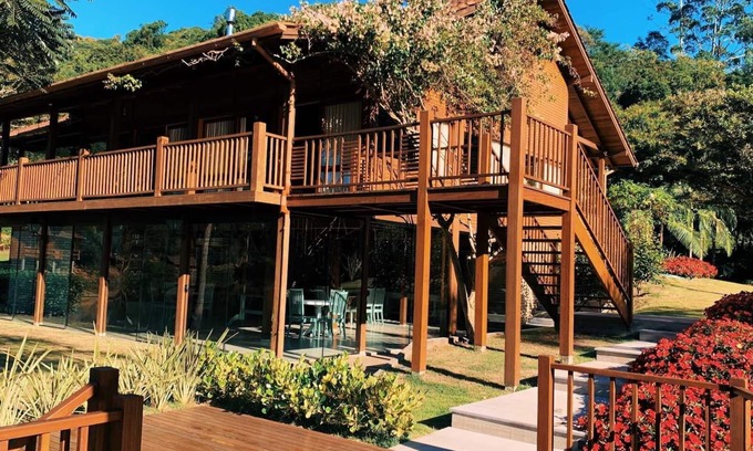 Sao Martinho Casa | Chalets on the lake in SC with stunning views!