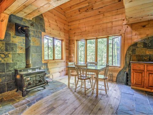 Bryson Chalet De Esquí | Chalets rustique - Érablière Momentum