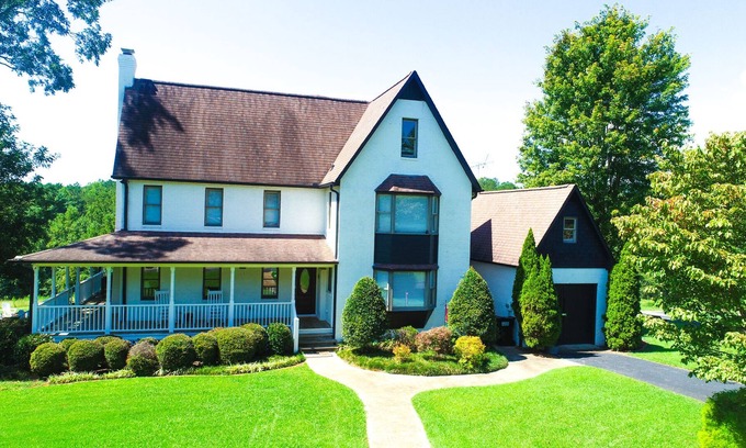 Oconee County Otro | CHALMERS MTN FARM-3000sf home, 27 acres of serenity, close to lakes, falls, more