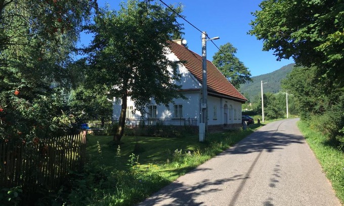 Bozanov Casa | Chalupa u Broumovských stěn