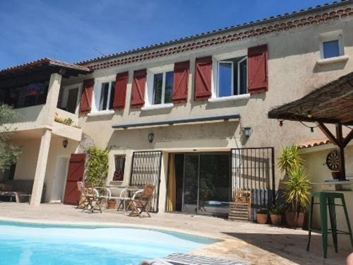 Saint-Martin-de-la-Brasque Casa | Chambre chez l'habitant avec piscine et cuisine d'été