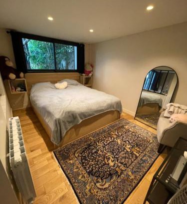 Antony Casa | Chambre Atelier sur jardin