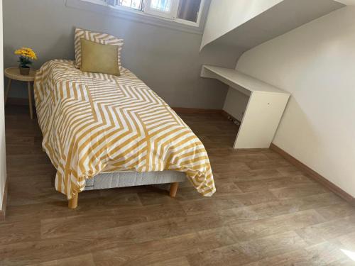 Villeneuve-le-Roi Casa | Chambre avec balcon dans charmante maison prêt d' aéroport d'Orly et proche paris