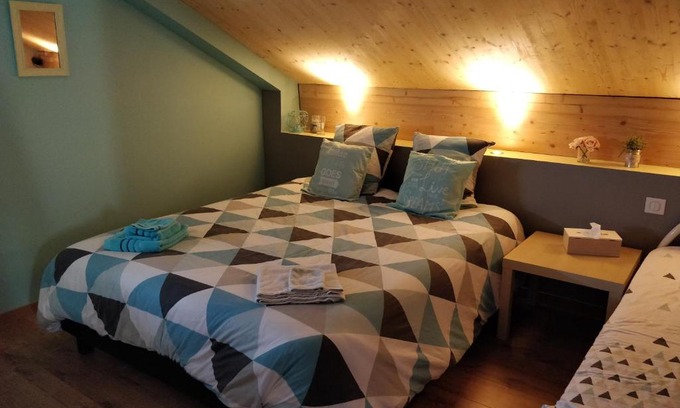 Saint-Denis-les-Bourg Cama Y Desayuno | Chambre Chaleureuse chez l'habitant