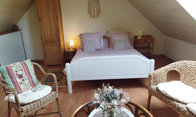 Les Portes du Coglais Cama Y Desayuno | Chambre chez l'habitant
