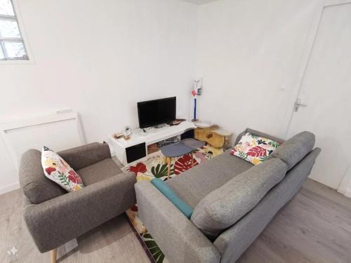 Jacquard - Prefecture Casa | Chambre chez l'habitant- Saint-Étienne, France