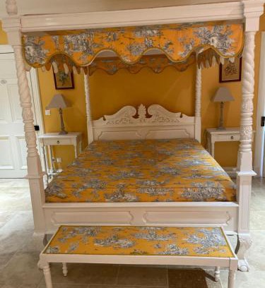 Euzet-les-Bains Cama Y Desayuno | Chambre d'Hôte Couguiolet - avec piscine