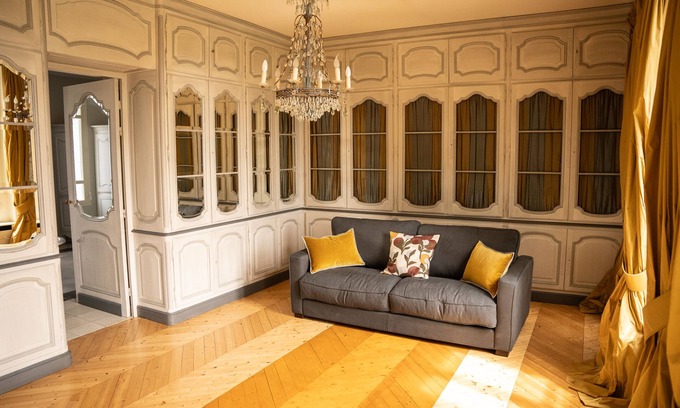 Lussac Cama Y Desayuno | Chambre D'hôtes Château de Lussac
