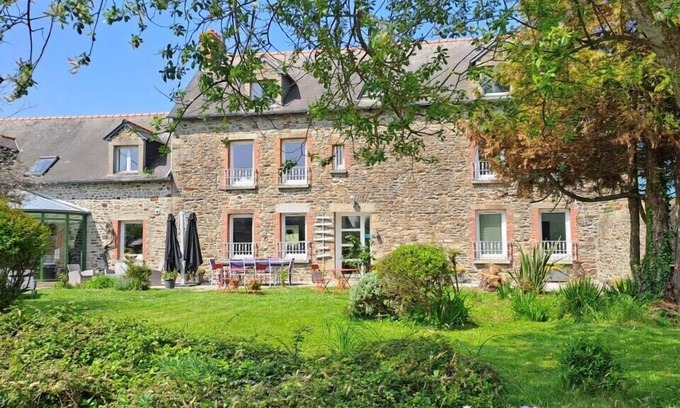 Cherrueix Casa | Chambre d'hôtes le lac