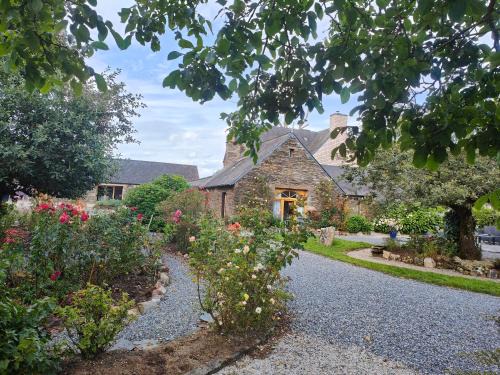 Les Fougerets Cama Y Desayuno | Chambre d'hôtes Saint Jacob Relais de Chasse du XVIII Siècle