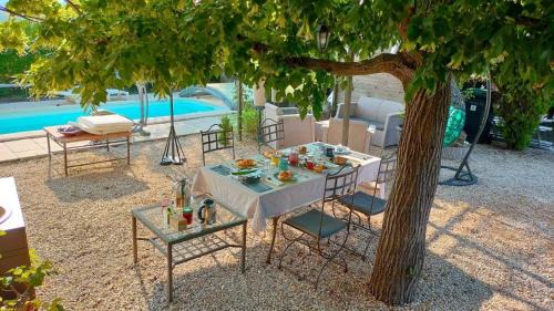 La Bouilladisse Cama Y Desayuno | Chambre D'hôtes Villa de la Sueur au Bonheur