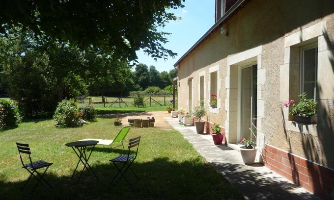 Bazouges-sur-le-Loir Casa | Chambre d'hôte en Vallée du Loir - Elevage des Rosiers