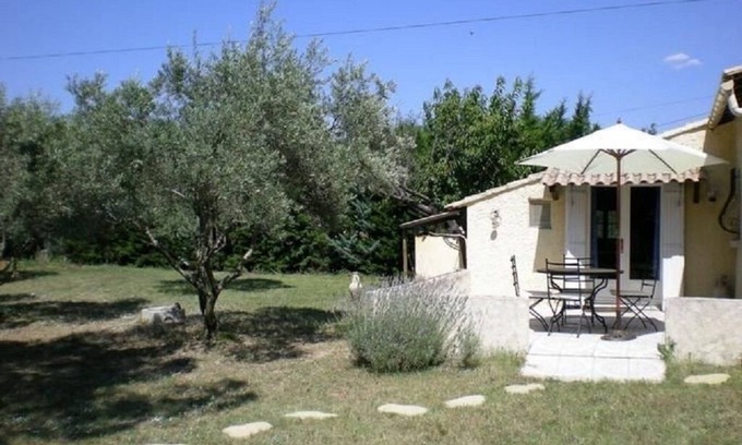 Caromb Casa | CHAMBRE D'HOTES IN THE OLIVE GARDEN AT THE FOOT OF MONT VENTOUX