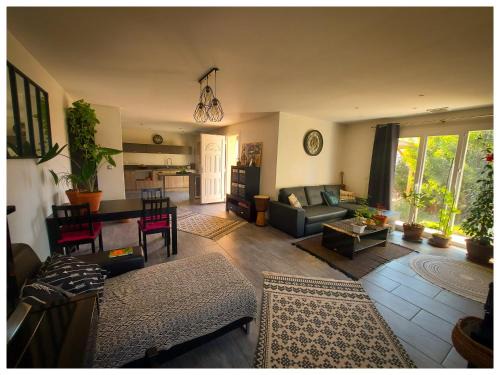Paulhan Casa | Chambre dans grande maison paisible