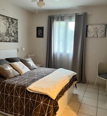 Illats Cama Y Desayuno | Chambre des tourterelles