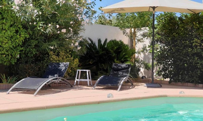 Chateauneuf-les-Martigues Casa | Chambre en Provence dans villa avec piscine