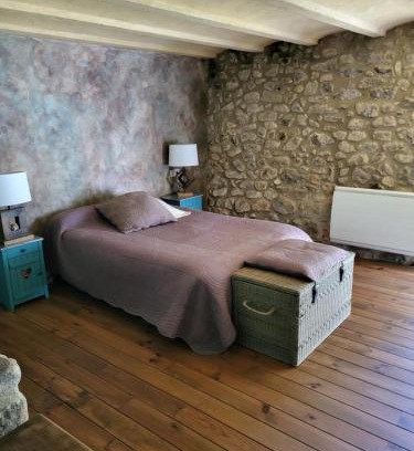 Saint-Laurent-de-Cerdans Cama Y Desayuno | chambre ciel et terre et chambre terrasse