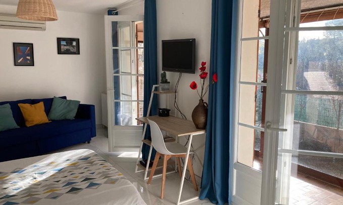 Villeneuve-les-Maguelone Casa | Chambre Chez Dom et Alain
