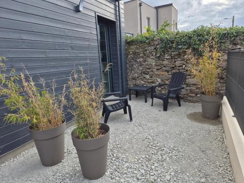 Bouguenais Cama Y Desayuno | Chambre indépendante avec terrasse extérieure proche aéroport et Nantes centre