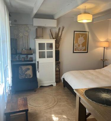 Garrigues Casa | Chambre indépendante au Joli Mazet à Nîmes idéalement situé entre la garrigue et la ville