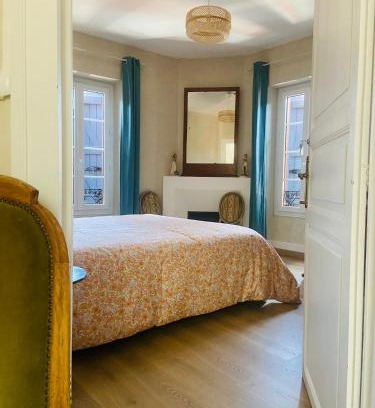Carbonne Casa | Chambre privée dans maison de ville du XVIIIe siècle