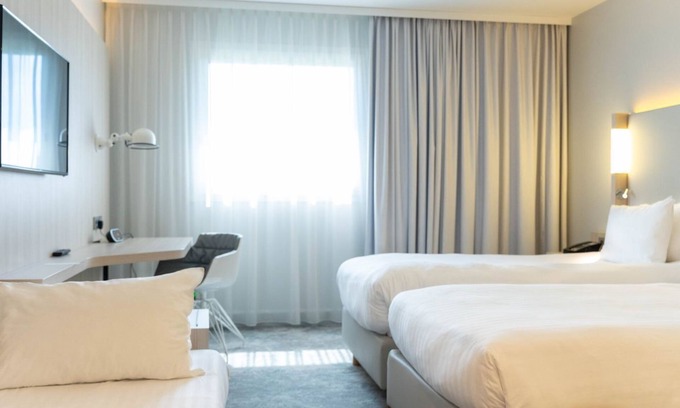 Le Mesnil-Amelot Apartamento | Chambre triple | À 4 km de CDG + navette gratuite