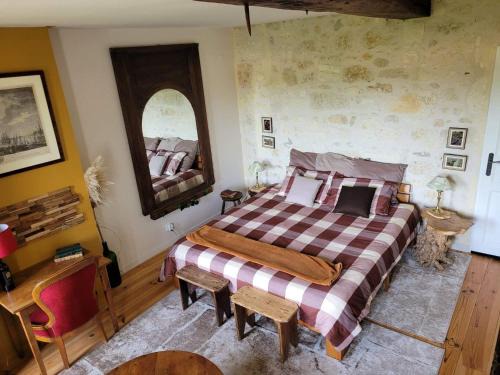 Lugon-et-l'ile-du-Carney Cama Y Desayuno | Chambre Vigne, piscine spa fitness