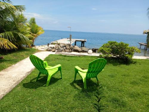 Teahupoo Cama Y Desayuno | Chambres chez Maeva, bord de mer privé