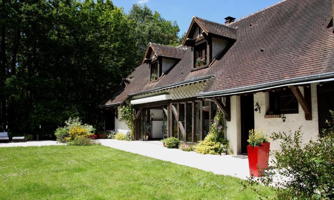 Nouan-sur-Loire Cama Y Desayuno | Chambres d'hôtes et table d'hôtes L'Intemporelle