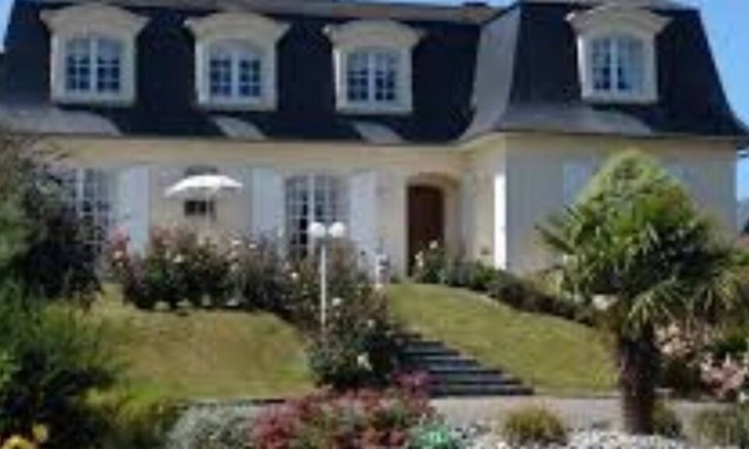 Cancale Casa | Chambres D'hôtes La Mansardière