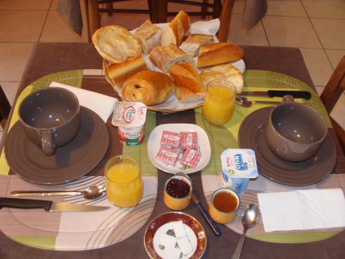 Saint-Broladre Cama Y Desayuno | Chambres d'hôtes Le Petit Angle