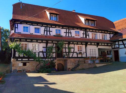 Hunspach Cama Y Desayuno | Chambres d'hôtes Sabine Billmann