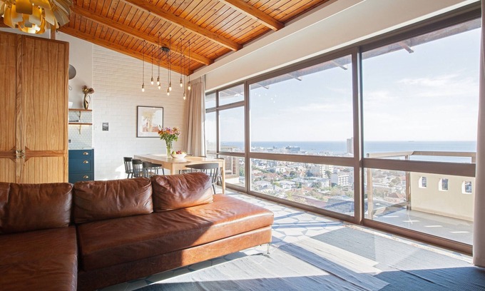 Sea Point Apartamento | Chamonix 16 by CTHA