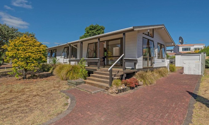 Pauanui Casa | Champion Bach - Pauanui Holiday Home