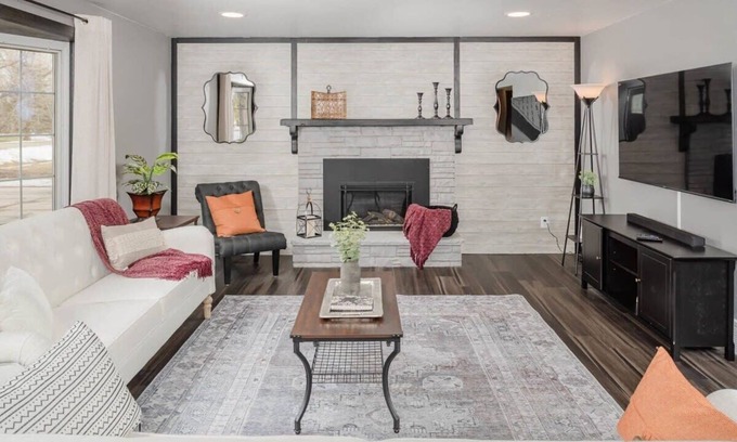 Appleton Casa | Champion Center Accommodations - 6 beds, 2 bath