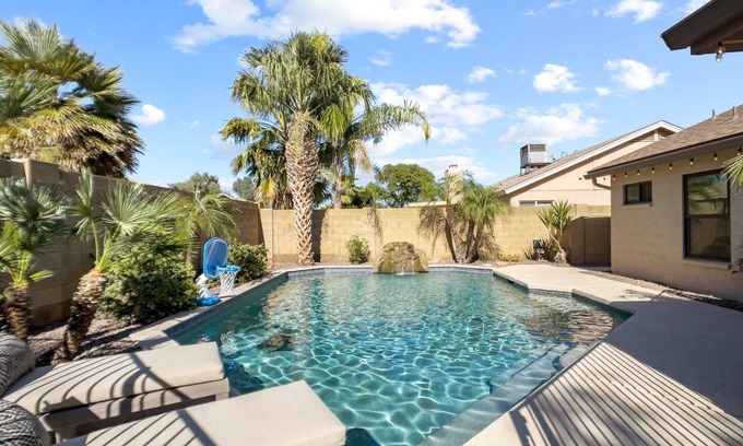 Chandler Condominio | Chandler Earhart 4 Bedroom Home by RedAwning