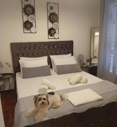 Kalamata Apartamento | Chanel Sunshine