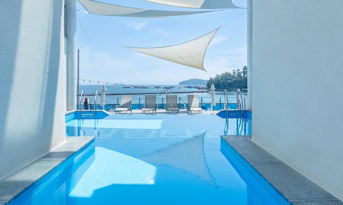 Changwon Casa | Changwon Healingtime Poolvilla Pension