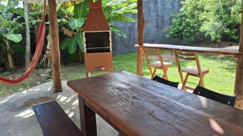 Ilha Comprida Apartamento | Chapéu de Sol - Área Gourmet, TV, Internet, Roupas de Cama e Banho, Jardim, Horta e Pomar
