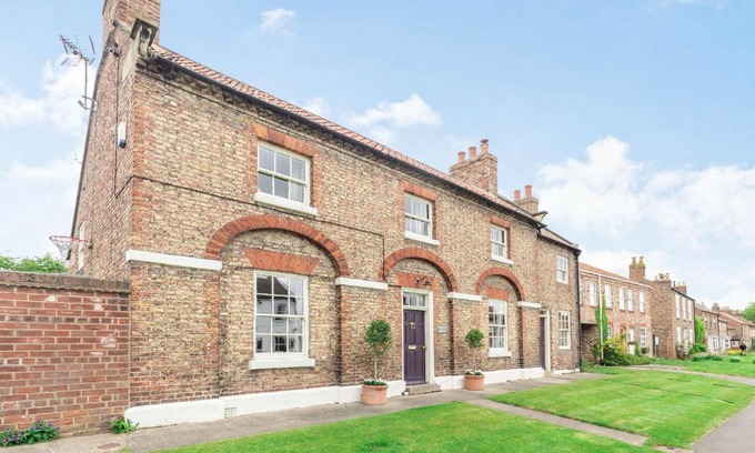 York Casa | Chapel Cottage