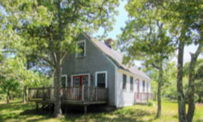 Edgartown Cabaña | Chappy Cottage