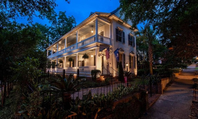 Five Points Casa | Charleston Home-Walk to 5pts/USC