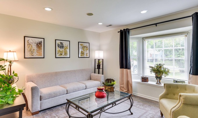 West Ashley Casa | Charleston Vacation Rental with Yard!