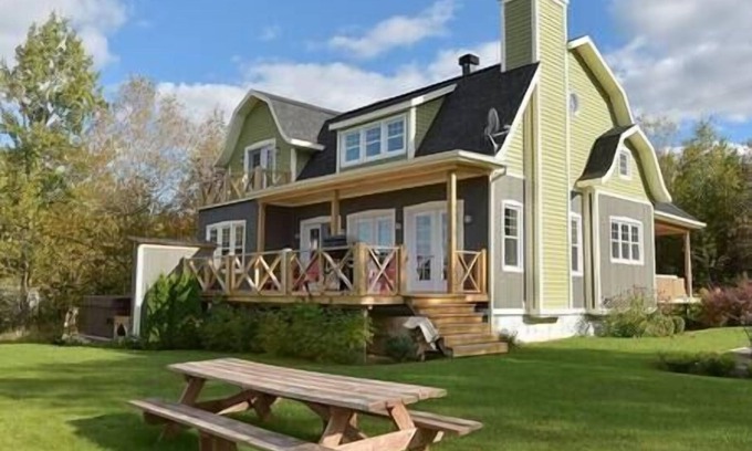 Saint Aime Des Lacs Chalet De Esquí | Charlevoix - Chalet Despins