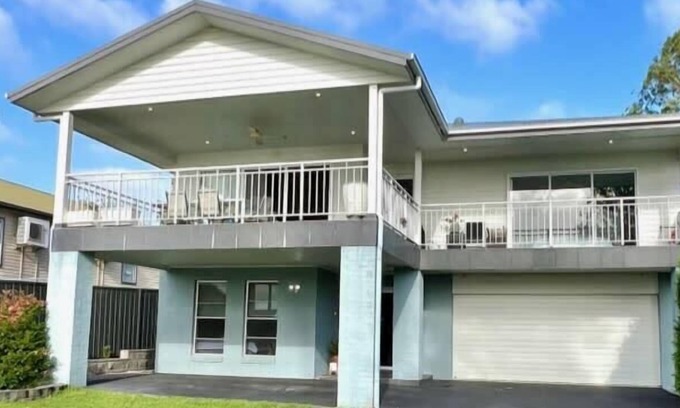Nords Wharf Casa | Charlize's Place Summ