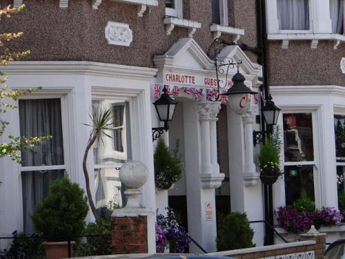 West Hampstead Casa | Charlotte Guest House