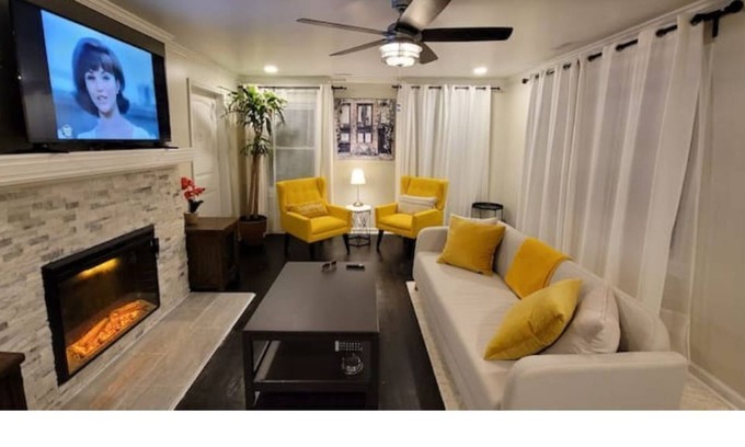 North Charlotte Casa | Charlotte's cutest vacation home in highly desirable NODA