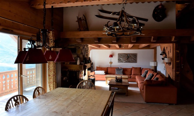 Reberty Apartamento | Encanto y comodidad Gran dúplex en chalet en las laderas para 12/14 pers.