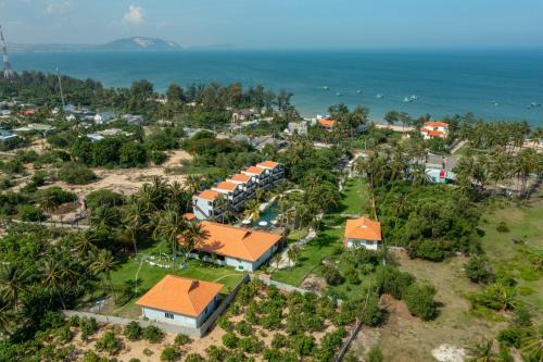 Suoi Nuoc Beach Complejo | Charm Hon Rom Villas Resort
